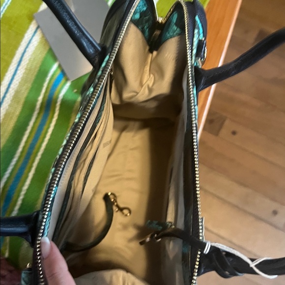 Brahmin Caroline satchel in the Blue Waterford leather finish. - Picture 4 of 5